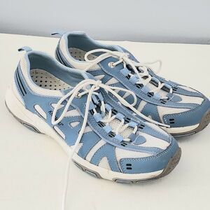 Khombu athletic sneaker shoes women's size 8 leather upper